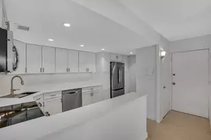 223 Atlantic Ave, Palm Beach, FL 33480 - Photo 63