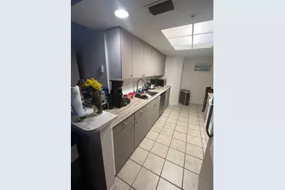 4167 N Haverhill Road #1102, West Palm Beach, FL 33417 - Photo 11