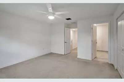 6851 Broadwater Lane, Lake Worth, FL 33467 - Photo 9