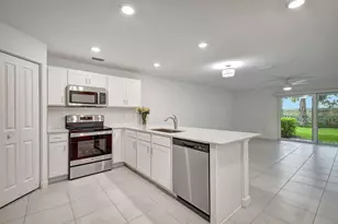 6851 Broadwater Ln, Lake Worth, FL 33467 - Photo 3