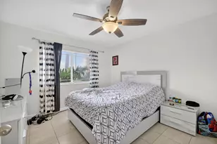 221 SW Palm Dr, Port Saint Lucie, FL 34986 - Photo 21