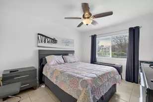 221 SW Palm Dr, Port Saint Lucie, FL 34986 - Photo 15