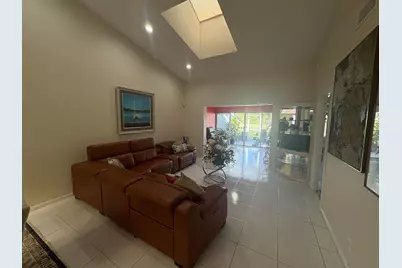 7275 Summer Tree Drive, Boynton Beach, FL 33437 - Photo 3