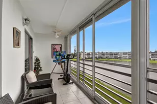 4089 Guildford E, Boca Raton, FL 33434 - Photo 13