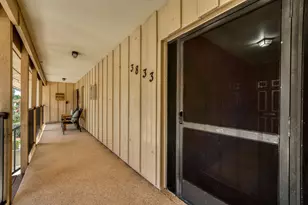 3833 Edgewater Dr, Sebring, FL 33872 - Photo 3