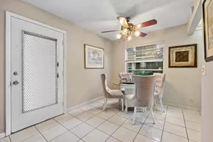 157 Flanders D, Delray Beach, FL 33484 - Photo 9