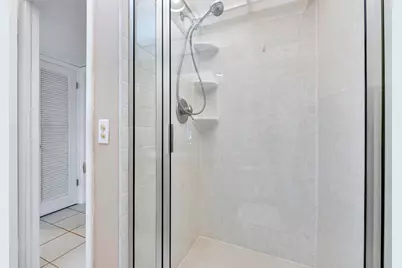 157 Flanders D, Delray Beach, FL 33484 - Photo 17