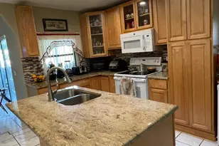 1285 SW Empire St, Port Saint Lucie, FL 34983 - Photo 7