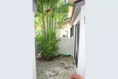 4635 Carambola Circle N #2717, Coconut Creek, FL 33066 - Photo 5