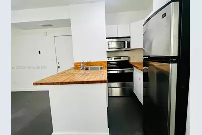 536 14th Street #101, Miami Beach, FL 33139 - Photo 1