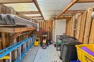 306 3rd Ln, Palm Beach Gardens, FL 33418 - Photo 15