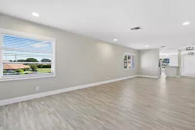 13921 Royal Palm Court #D, Delray Beach, FL 33484 - Photo 11