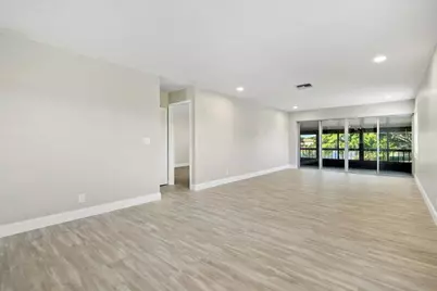 13921 Royal Palm Court #D, Delray Beach, FL 33484 - Photo 9