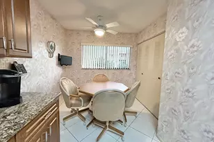 4725 Lucerne Lakes Blvd E, Lake Worth, FL 33467 - Photo 9