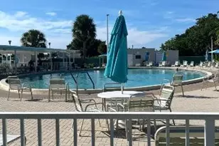 230 Saxony Ln E, Delray Beach, FL 33446 - Photo 3