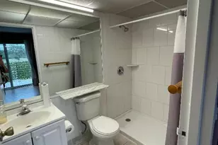 230 Saxony Ln E, Delray Beach, FL 33446 - Photo 21