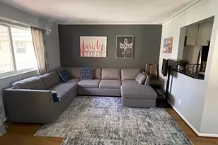 230 Saxony Ln E, Delray Beach, FL 33446 - Photo 9