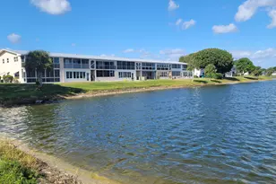 35 Somerset B, West Palm Beach, FL 33417 - Photo 17