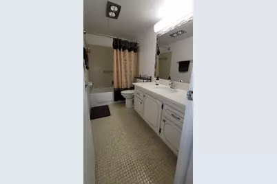 35 Somerset B, West Palm Beach, FL 33417 - Photo 7