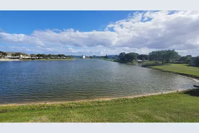 35 Somerset B, West Palm Beach, FL 33417 - Photo 1