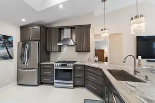 45 Via Verona, Palm Beach Gardens, FL 33418 - Photo 17