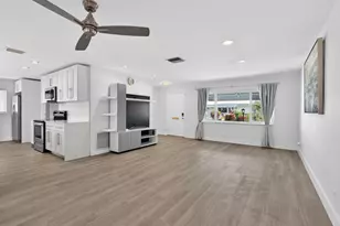 2003 SW 17th St, Boynton Beach, FL 33426 - Photo 9