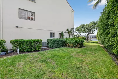 1111 George Bush Boulevard #L, Delray Beach, FL 33483 - Photo 37