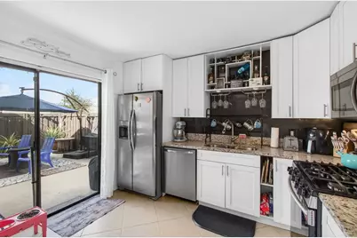 2140 White Pine Circle #A, Greenacres, FL 33415 - Photo 5