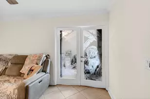 2140 White Pine Cir, Greenacres, FL 33415 - Photo 17