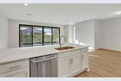 12416 SW Blue Mangrove Parkway, Port Saint Lucie, FL 34987 - Photo 15