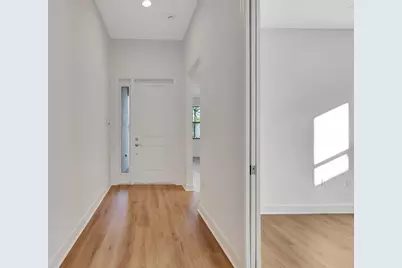 12416 SW Blue Mangrove Parkway, Port Saint Lucie, FL 34987 - Photo 9