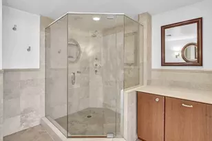 4200 N Ocean Dr, Singer Island, FL 33404 - Photo 31