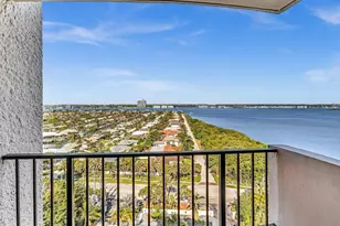 4200 N Ocean Dr, Singer Island, FL 33404 - Photo 25