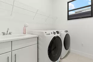 9265 Sunflower Mdw Rd, Boca Raton, FL 33434 - Photo 43