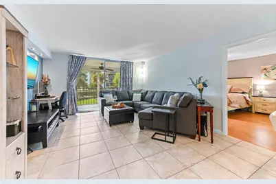 198 NW 67th Street #207, Boca Raton, FL 33487 - Photo 15