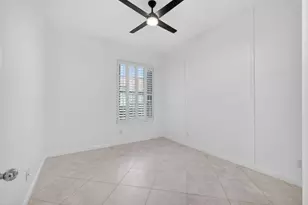 520 E Tall Oaks Dr, Palm Beach Gardens, FL 33410 - Photo 41