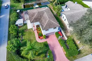 2151 NW 121st Ave, Plantation, FL 33323 - Photo 11