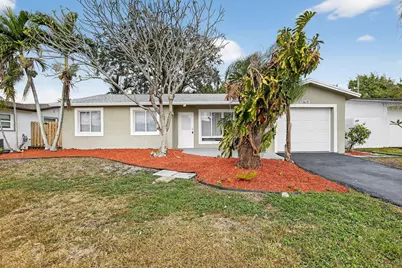 11631 NW 32nd Manor, Sunrise, FL 33323 - Photo 1
