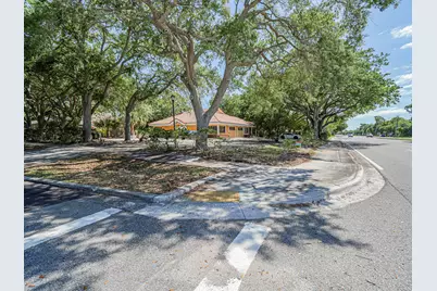 3660 20th Street, Vero Beach, FL 32960 - Photo 1