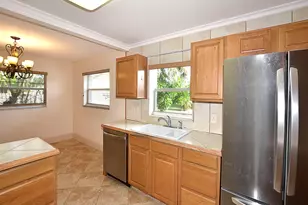 401 SE Tranquilla Ave, Port Saint Lucie, FL 34983 - Photo 17