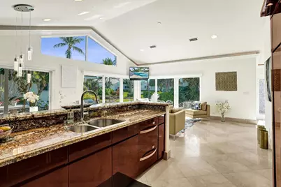 1212 Hillsboro Mile #Villa 14, Pompano Beach, FL 33062 - Photo 7