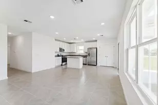 3372 Port St Lucie St, Port Saint Lucie, FL 34953 - Photo 13