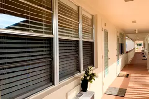 116 Canterbury E, West Palm Beach, FL 33417 - Photo 3