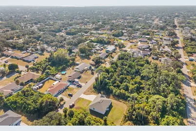 2083 Midnight Street, Port Charlotte, FL 33948 - Photo 7