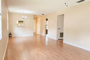 15 Lake Vista Trail, Port Saint Lucie, FL 34952 - Photo 7