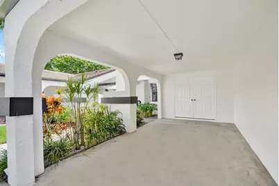 5710 Parkwalk Circle E, Boynton Beach, FL 33472 - Photo 5