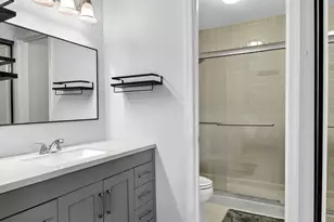 5710 Parkwalk Cir E, Boynton Beach, FL 33472 - Photo 19