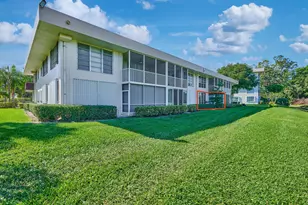 3001 S Palm Aire Dr, Pompano Beach, FL 33069 - Photo 7
