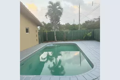 1520 N 25th Avenue #1, Hollywood, FL 33020 - Photo 3