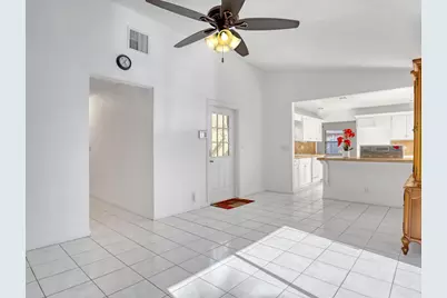 10404 Carmen Lane, Royal Palm Beach, FL 33411 - Photo 11